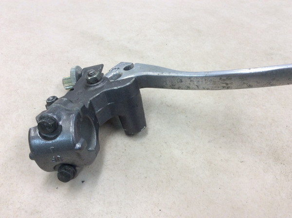 VTZ250  �N���b�`���o�[/�z���_�[  MC15-