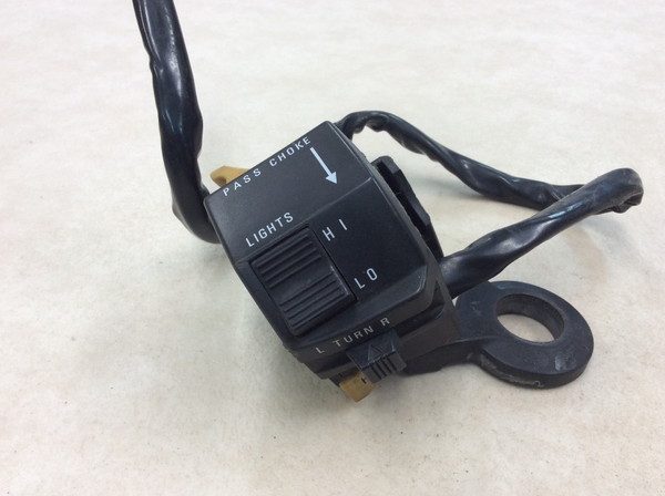 �o���f�B�b�g250/Bandit  �X�C�b�`�{�b�N�X��/�n���h���X�C�b�`��  GJ74A-1242