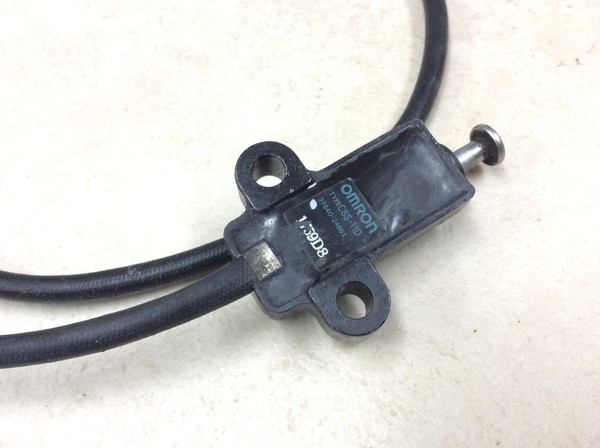 �R�u��250/COBRA  �T�C�h�X�^���h�Z���T�[  GJ73A-