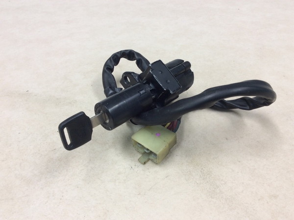 CBR250R  ���C���L�[BOX  MC17-1017