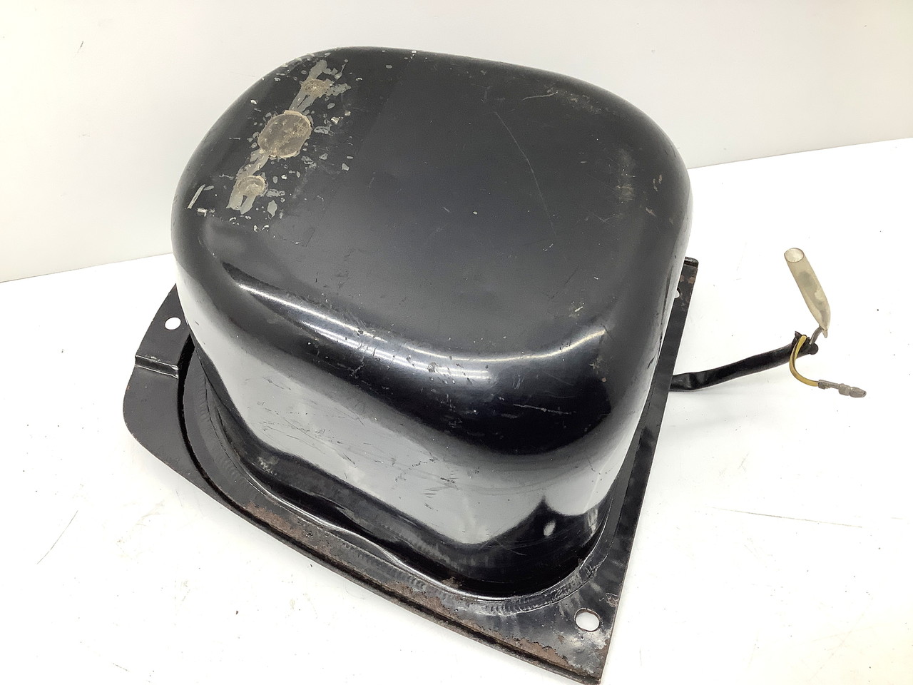 WF}50/ Gemma50  K\^N  CS50-1138