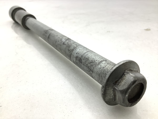 グラストラッカー250/ Grasstracker250  リアアクスルシャフト/ ホイール アクスル シャフト  NJ47A-1076