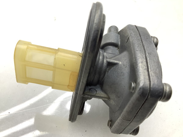 サリアン/ Salient  ガソリンコック/ フューエルコック/ 燃料コック  14T-050