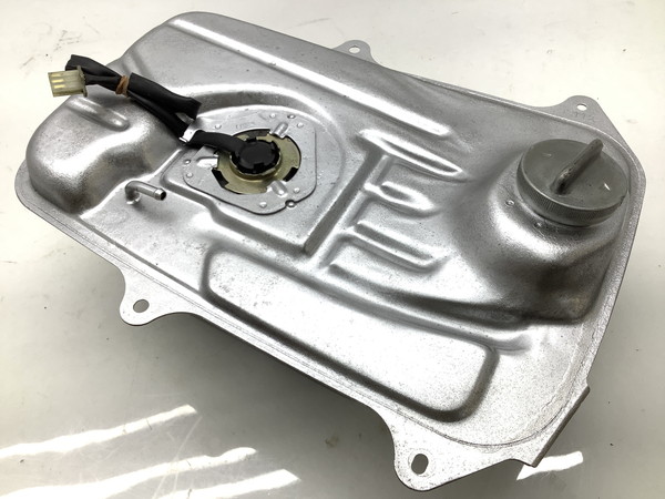 WI/ Julio  K\^N  AF52-1010