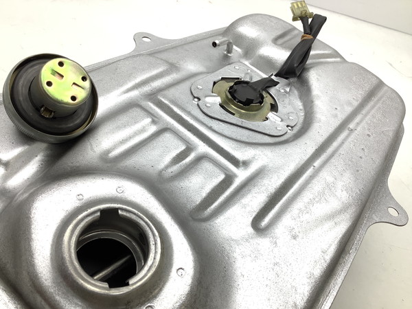 ジュリオ/ Julio  ガソリンタンク  AF52-1010