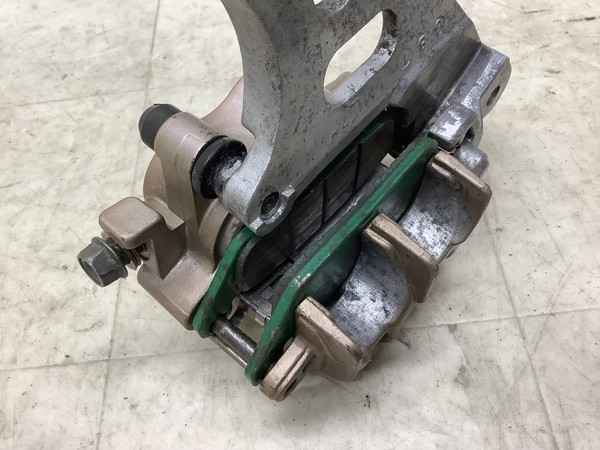 CBR750  リアブレーキキャリパー/ リアキャリパー/ キャリパー/ ブレーキ ニッシン/NISSIN RC27-1005