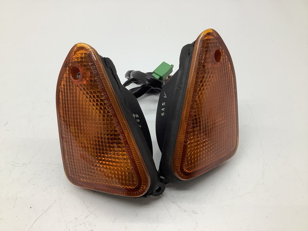 }WFXeB250/ Majesty250  tgECJ[E/ ECJ[  KOITO@210-31670L/210-31670R 4HC-0368