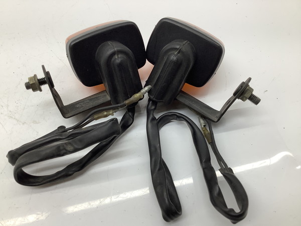 FZR250R-2  リアウインカー左右/ ウインカー  STANLEY 7277 3LN-2825