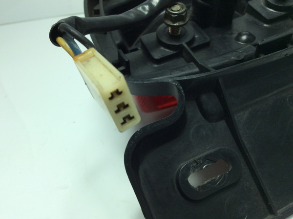 ポップギャル/ POPGAL  テールランプ/ ナンバーステー/ リアカバー フェンダー ステー   KOITO 220-81835 17J-130