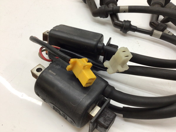 FZ250フェザー  イグニッションコイル/ プラグコード/ プラグキャップ/ コイル CM12-28/TDT-137A 1KG-0527