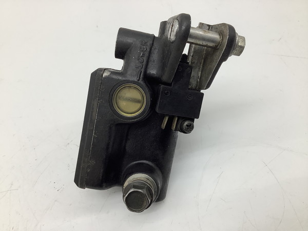 VF400F  �N���b�`�}�X�^�[�V�����_�[  NC13-100