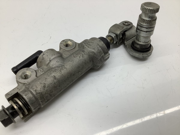 XLR250バハ/ BAJA-1  リアマスターシリンダー/ リアブレーキ/ マスターシリンダー/ ブレーキ  MD22-1006