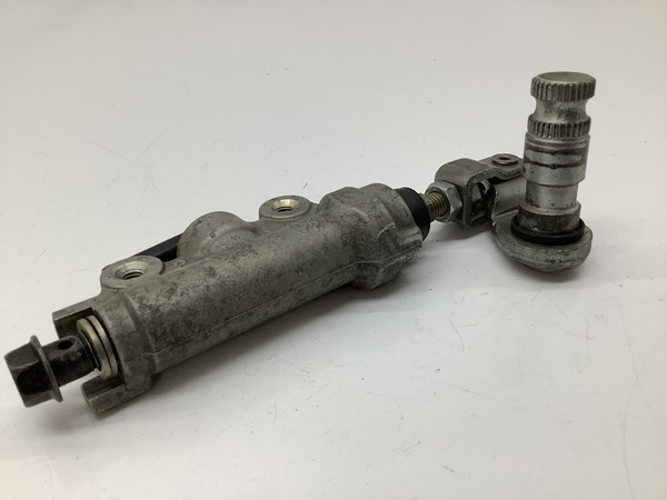 XLR250バハ/ BAJA-1  リアマスターシリンダー/ リアブレーキ/ マスターシリンダー/ ブレーキ  MD22-1006