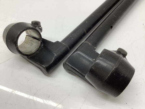 VT250FE  ハンドル  MC08-1074