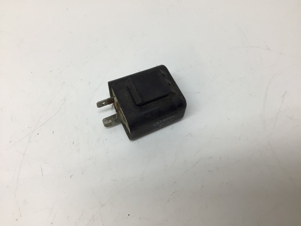 TZR250-3 純正実動, ウインカーリレー  222SD 3MA-0017