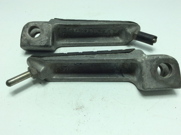 GPX250R  �t�����g�X�e�b�v���E/ ���C���X�e�b�v���E  EX250E-0270