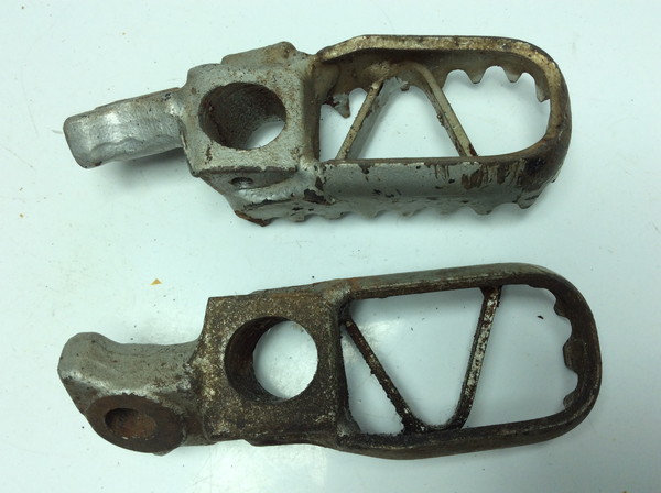 KDX250 フロントステップ左右/ メインステップ左右 DX250F-0012