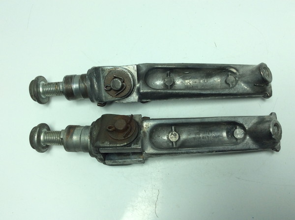 GSX-R750-4/ GSXR750  �t�����g�X�e�b�v�E���C���X�e�b�v  GR7BC-1010