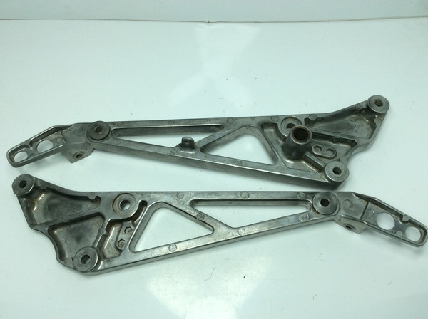 MVX250F  ^fXebvE/ Xe[ Xebv x[X A KG4-L&R MC09-