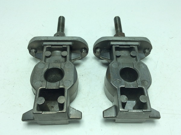 SRV250  `F[AWX^[E  4DN-0025