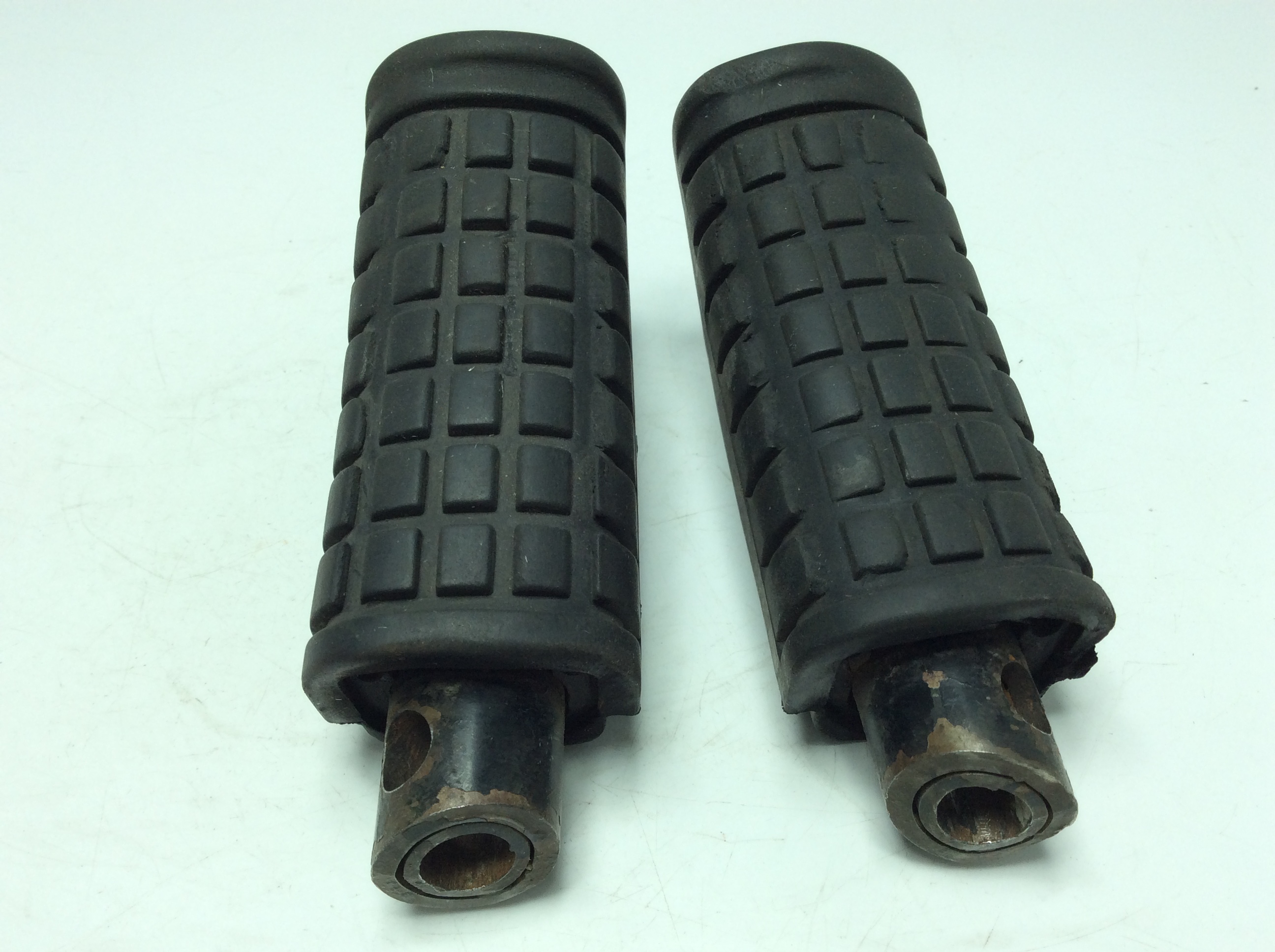 VT250FE  �t�����g�X�e�b�v���E/ ���C���X�e�b�v���E  MC08-1100