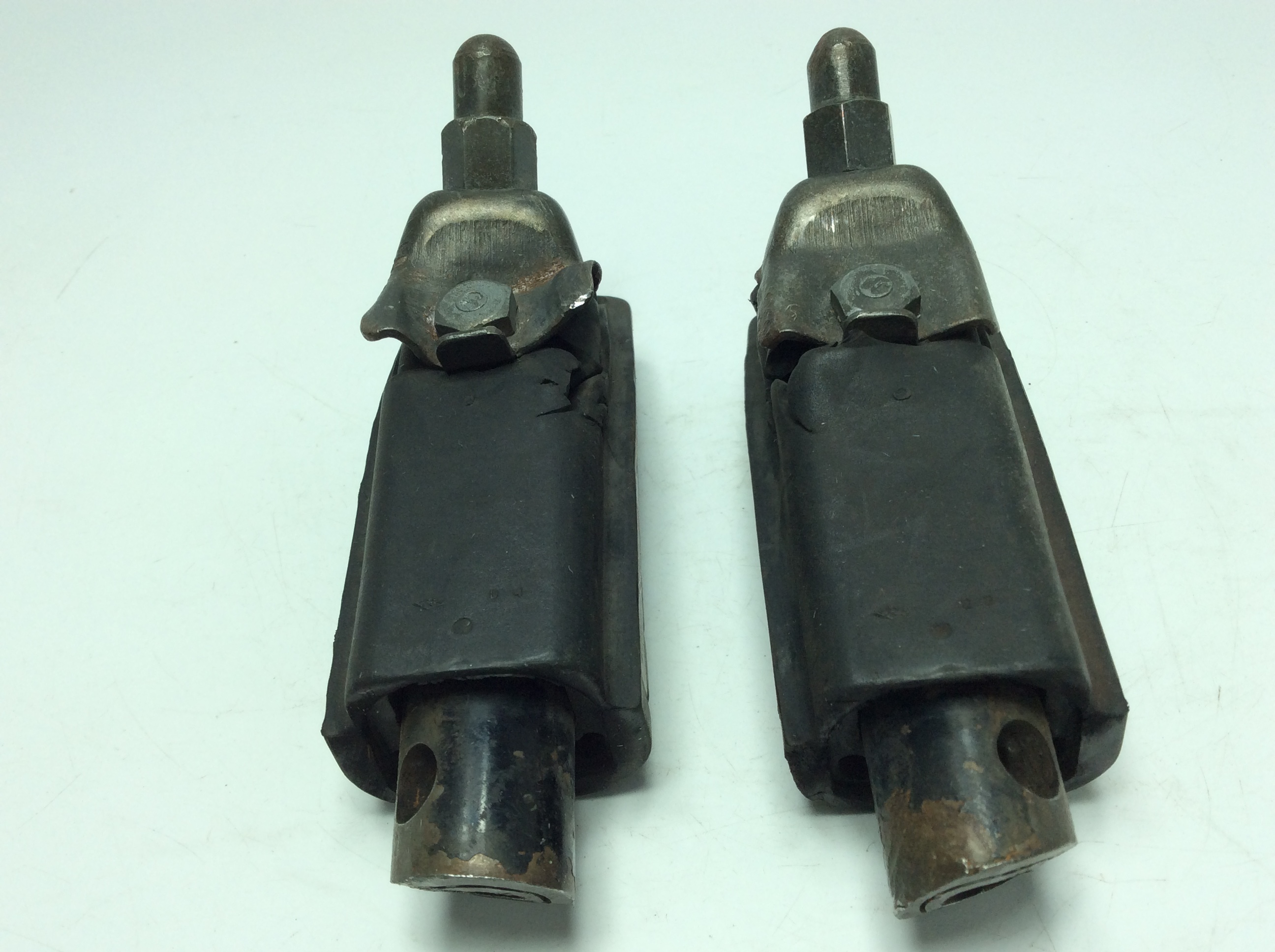 VT250FE  �t�����g�X�e�b�v���E/ ���C���X�e�b�v���E  MC08-1100