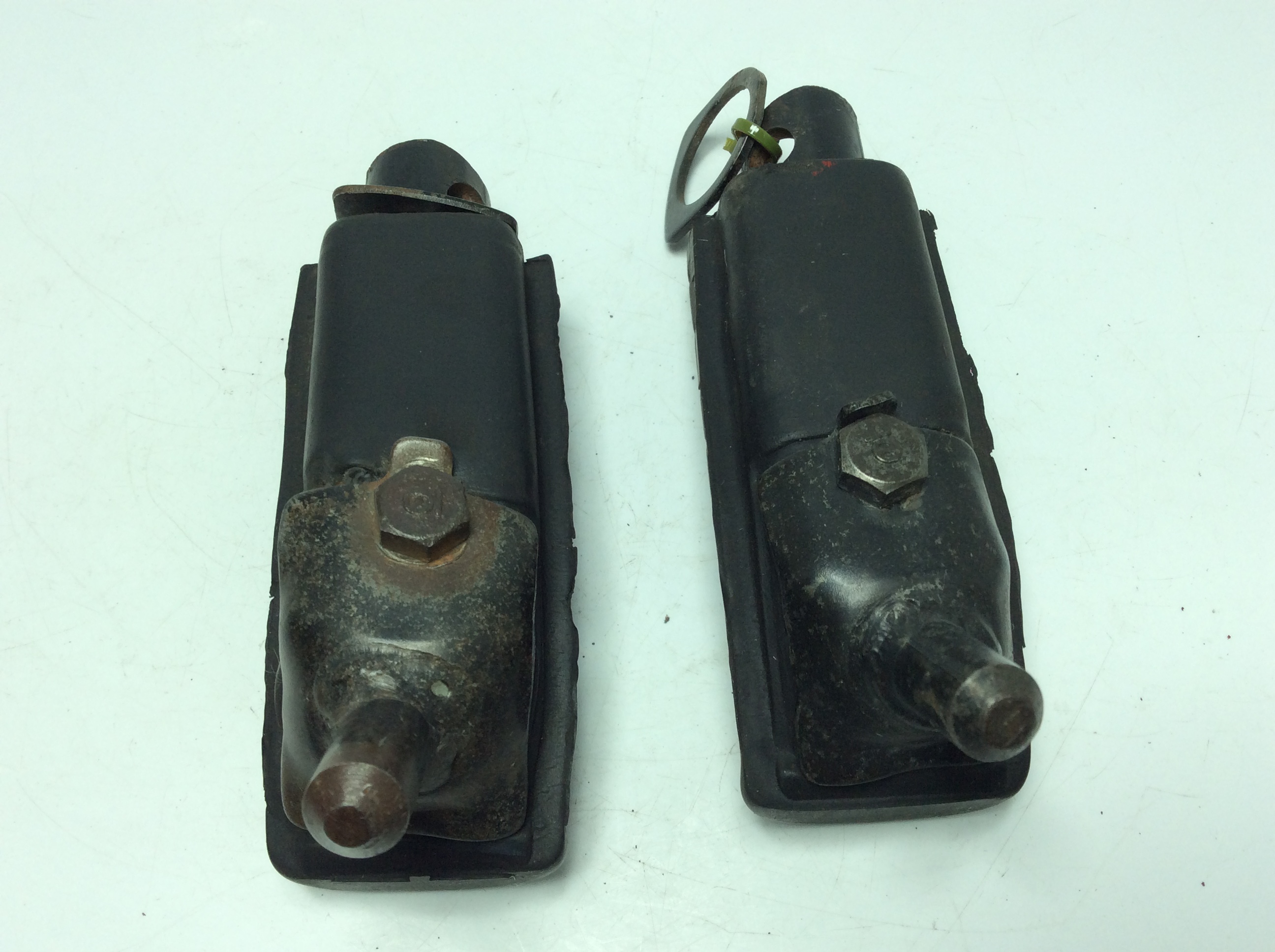 CBX125F  �t�����g�X�e�b�v���E/ ���C���X�e�b�v���E  JC11-1100