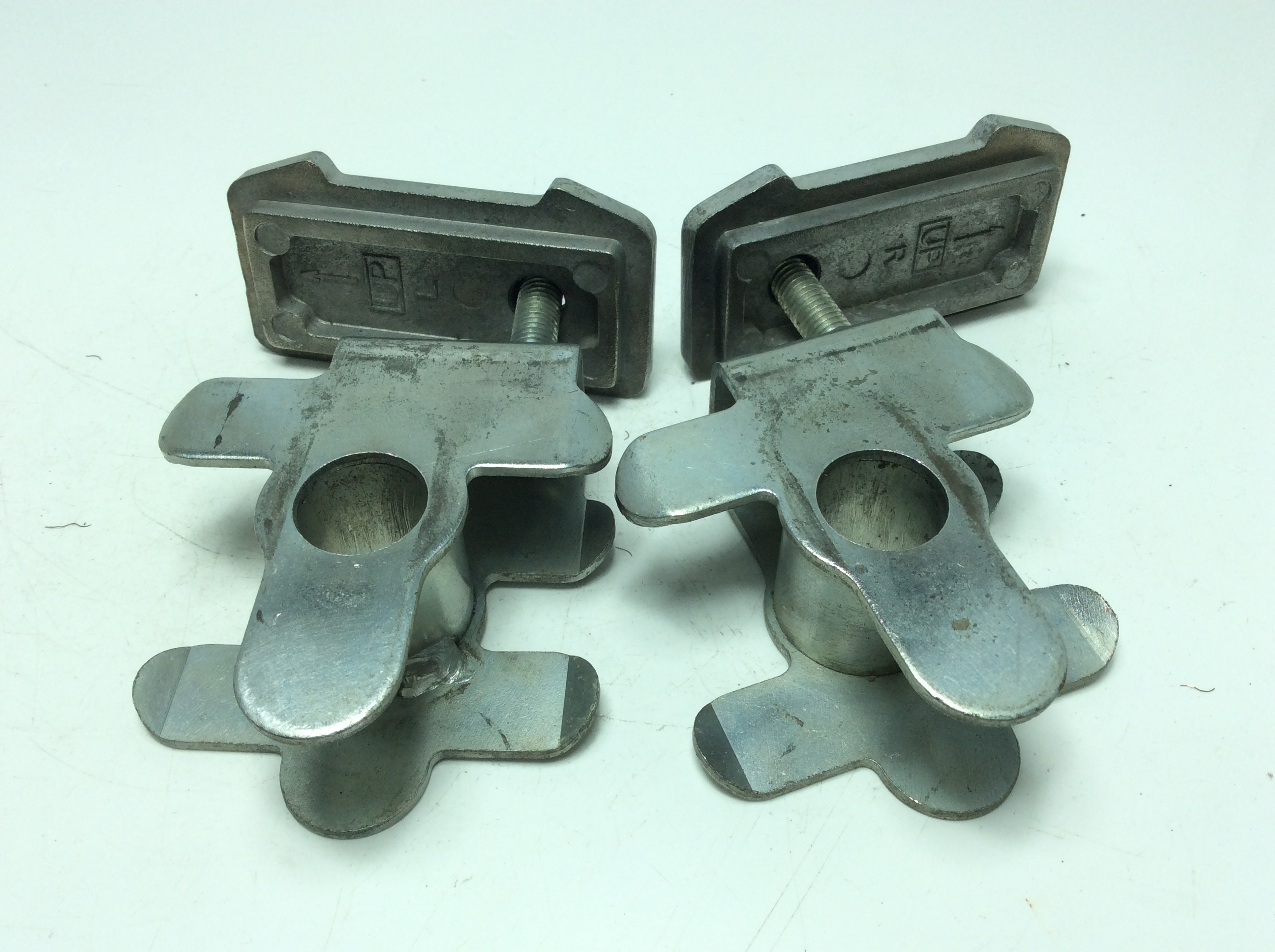 �o���f�B�b�g250-2/ Bandit250  �`�F�[���A�W���X�^�[  GJ77A-10