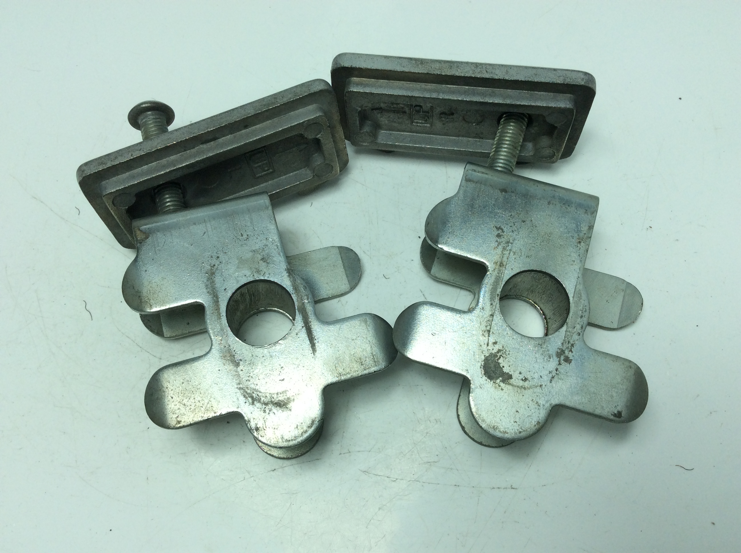 �o���f�B�b�g250-2/ Bandit250  �`�F�[���A�W���X�^�[  GJ77A-10