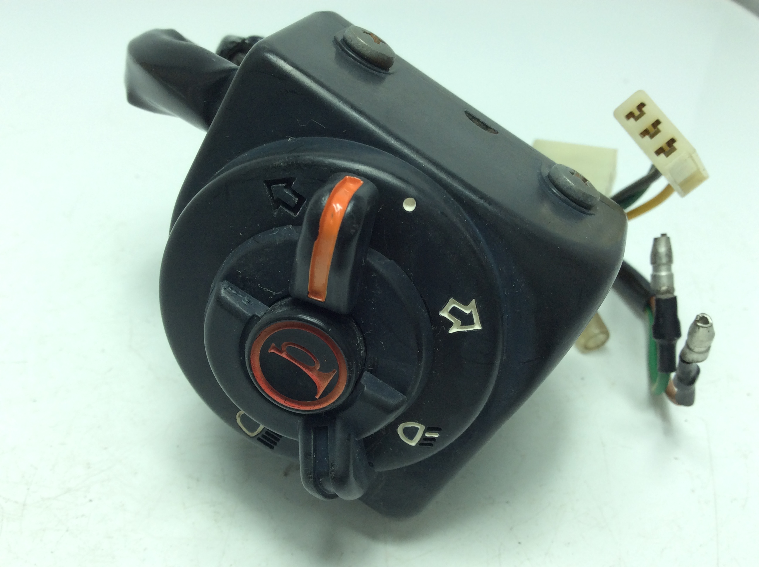 �x���[�K50(6V)/ BELUGA  �X�C�b�`�{�b�N�X��/ �n���h���X�C�b�`��/ �X�C�b�`��  5G6-3138