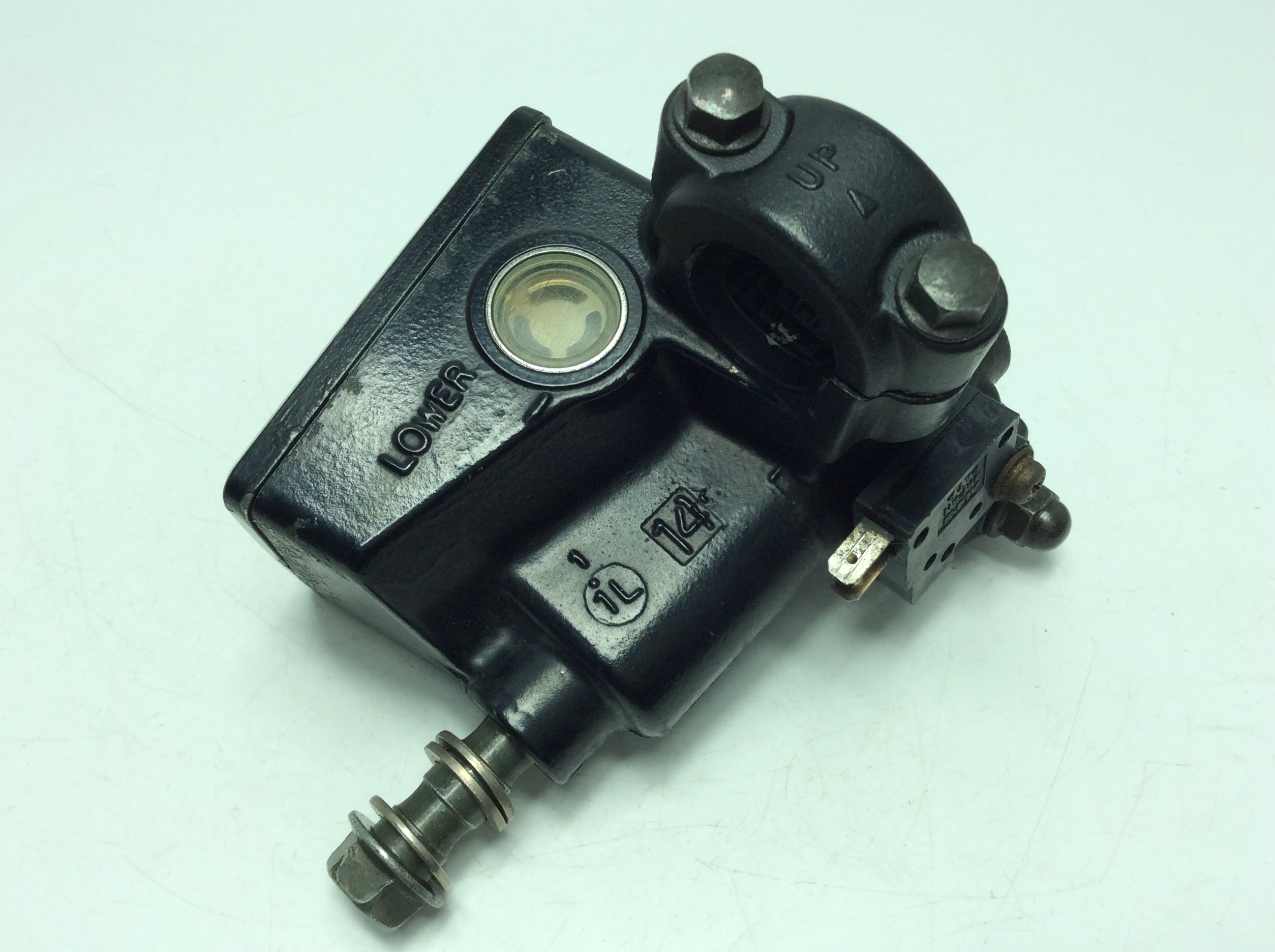 CBR400RR  �t�����g�}�X�^�[�V�����_�[  NC23-1005