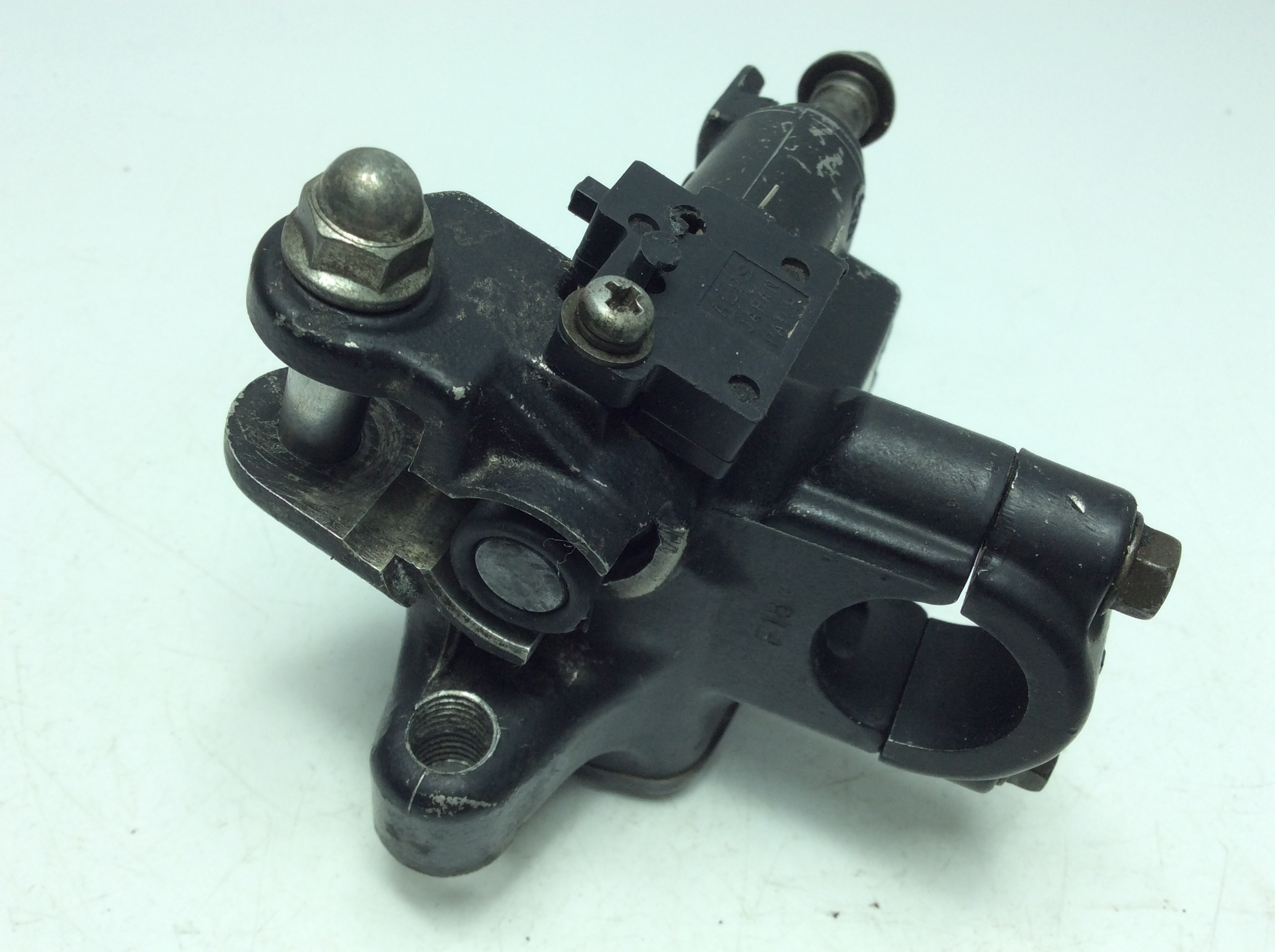 CB400SF  �t�����g�}�X�^�[�V�����_�[  NC31-1021