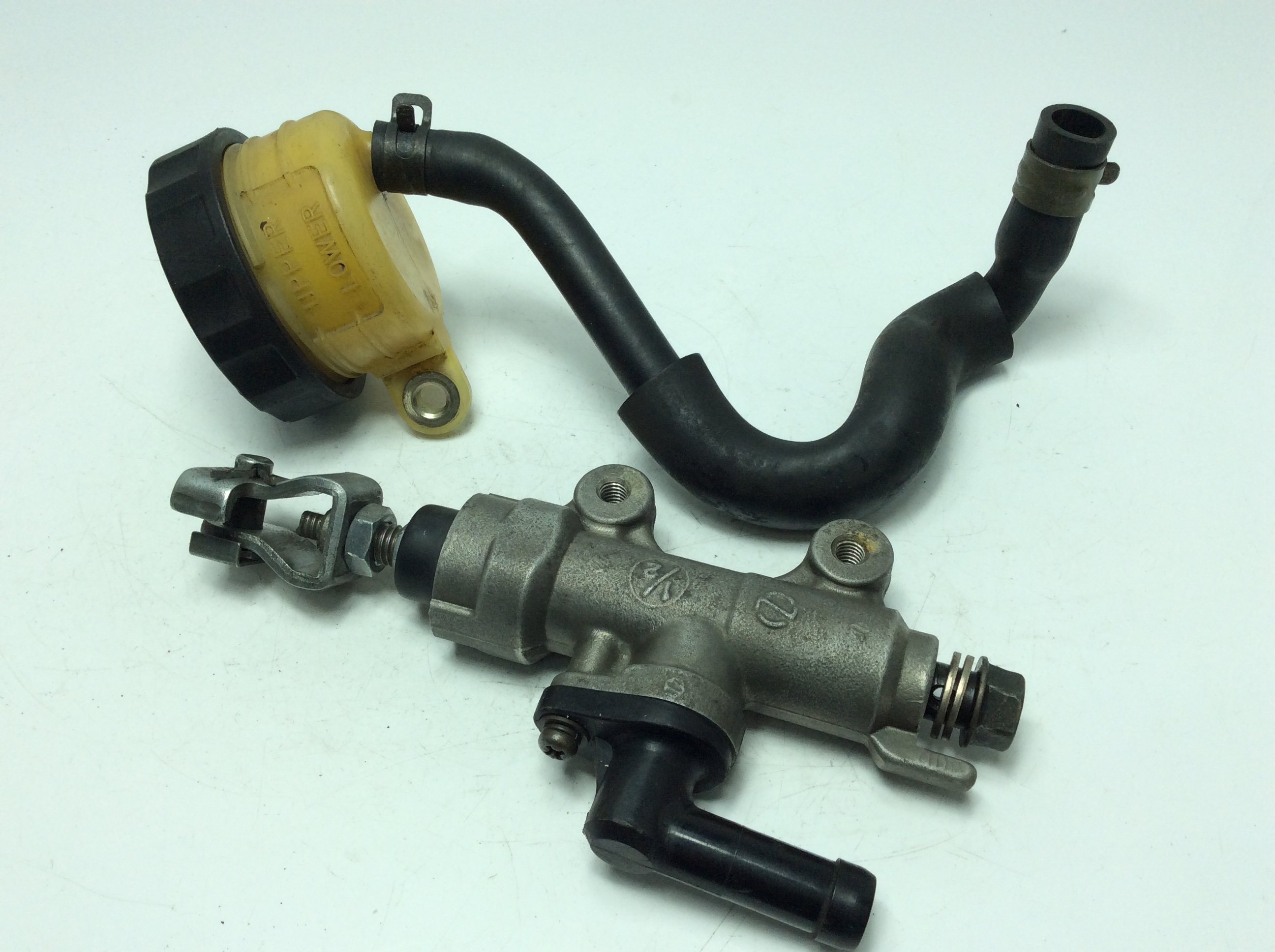 CB400SF  ���A�}�X�^�[�V�����_�[  NC31-1037