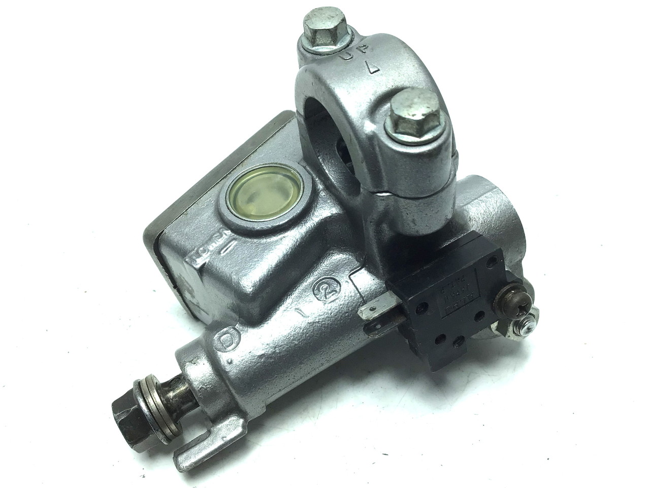 CM125  �t�����g�}�X�^�[�V�����_�[  JC05-5718