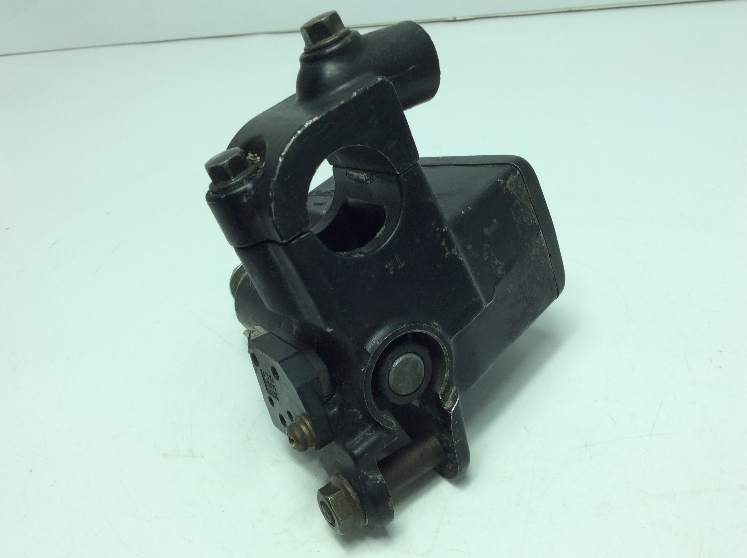 �{���e�B250/ Volty250  �t�����g�}�X�^�[�V�����_�[/ �t�����g�u���[�L/ �}�X�^�[�V�����_�[/ �u���[�L  NJ47A-100