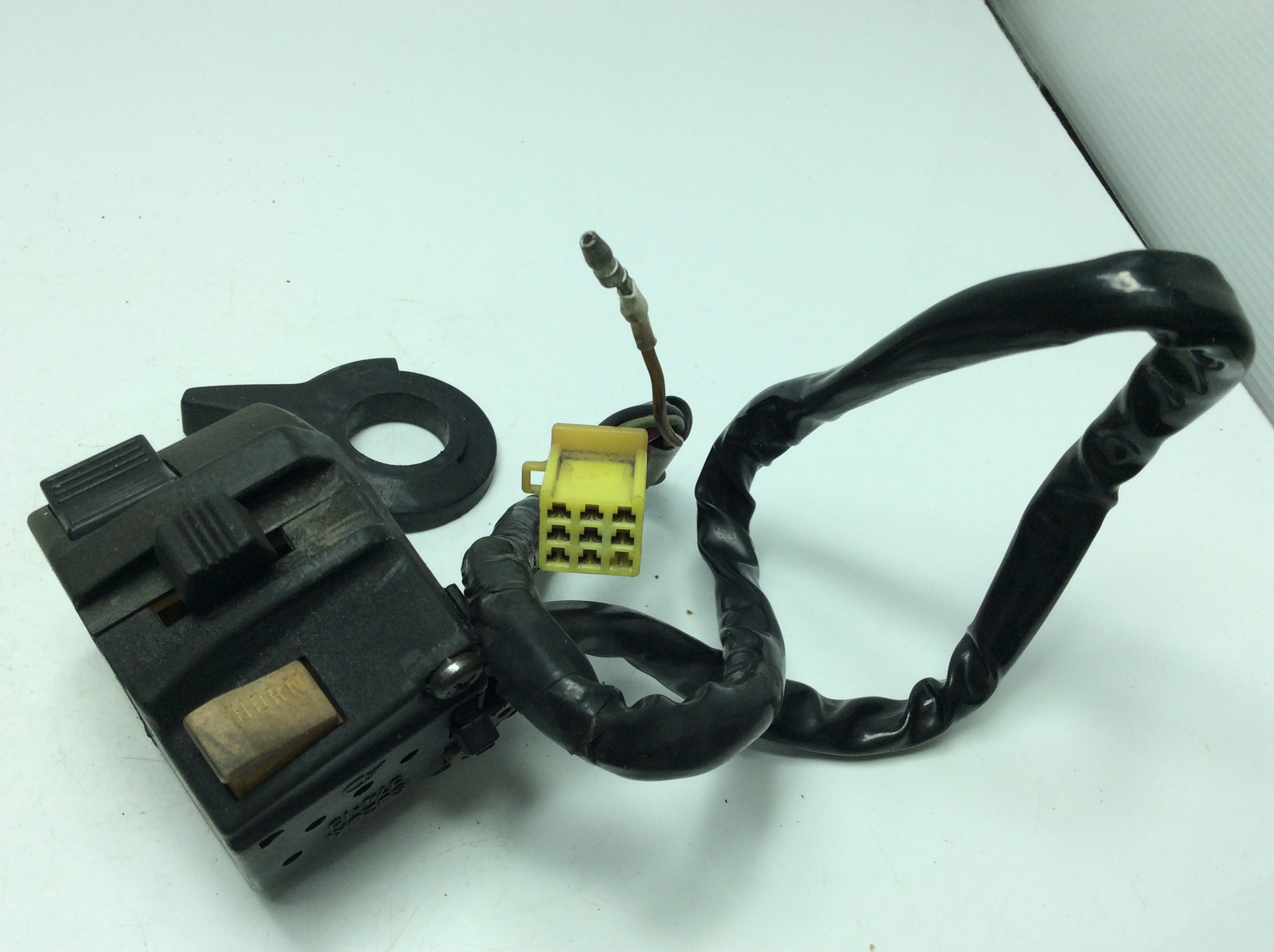 GSX-R250-1/ GSXR250  �n���h���X�C�b�`��/�X�C�b�`��  GJ72A-1098