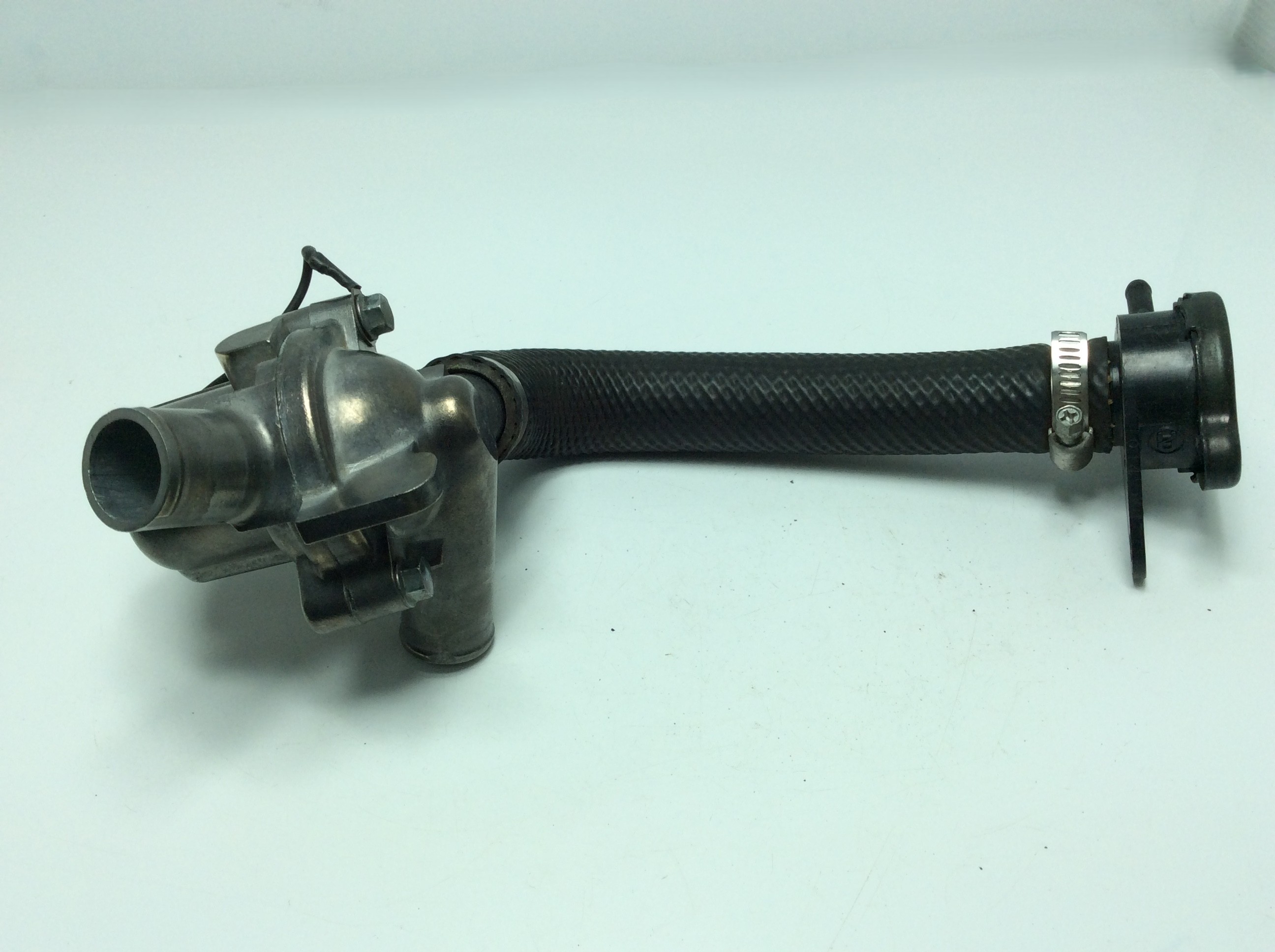 FZR250R-2  �T�[���X�^�b�g/���W�G�^�[�L���b�v  3LN-2819