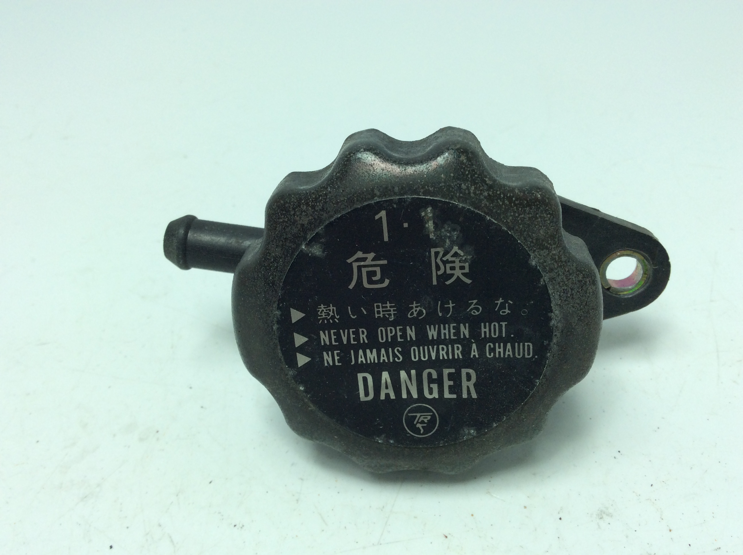 �}�W�F�X�e�B250/ Majesty250  ���W�G�^�[�L���b�v  4HC-001