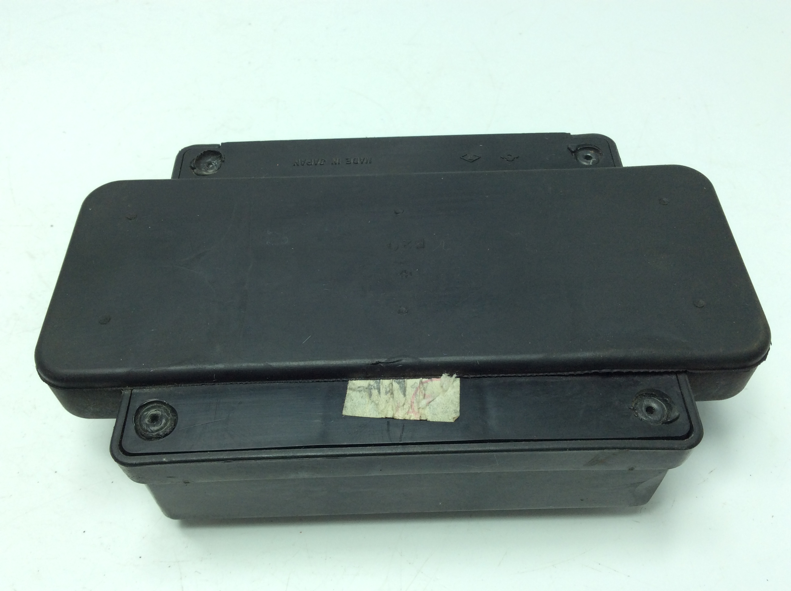 ZZR250/ZZ-R250  �q���[�YBOX/�W�����N�V����BOX 26021-1081 EX250H-0121