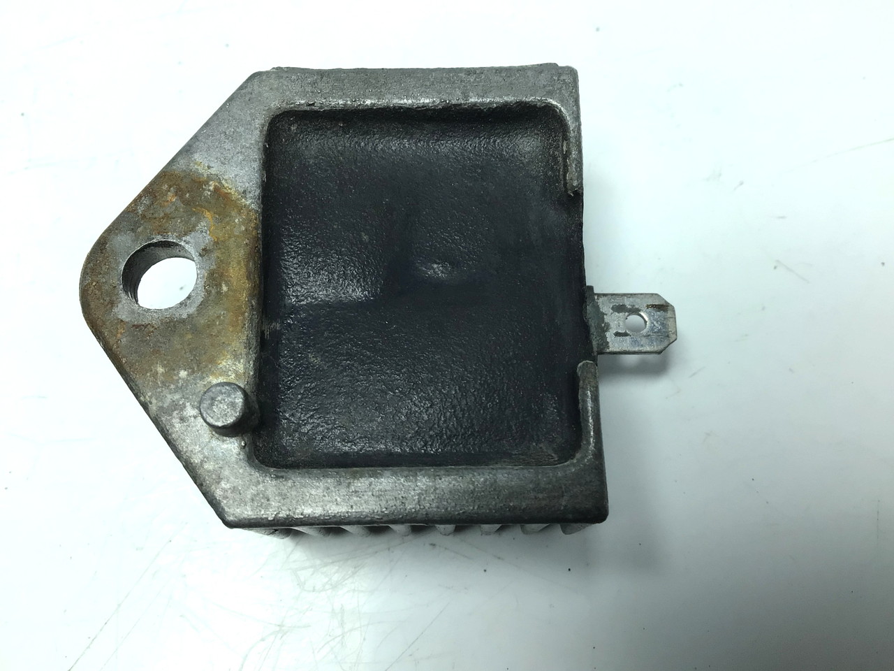 YSR50 ��������, ���M�����^�[/ ���M�����[�^�[  2UE-1109