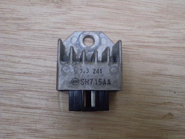 チョイノリ50   レギュレター/レギュレーター CZ41A-1109