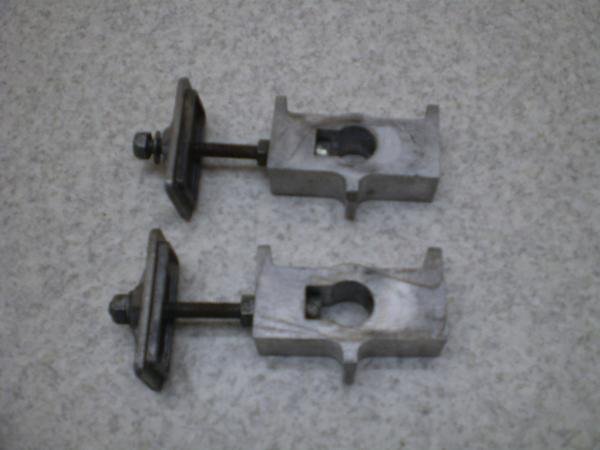 RM80L `F[AWX^[ LMIRC13B000