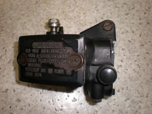 GPZ900(12V) tg}X^[V_[ ZX900A-037