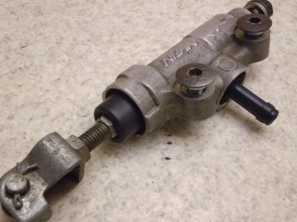 CR250R Au[L}X^[V_[ ME03-192