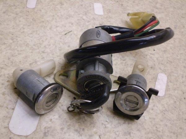 Xg[50(12V) L[Zbg TB07-103