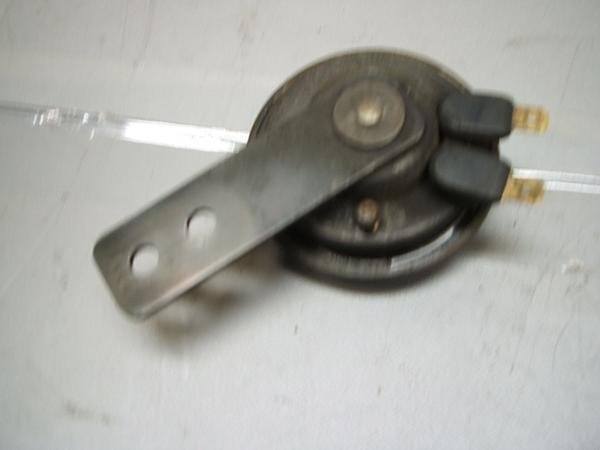 CD90 z[ HA03-120