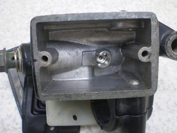 VhE750 tg}X^[V_[ RC25