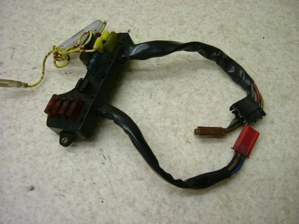 VT250F q[YBOX MC08-1101