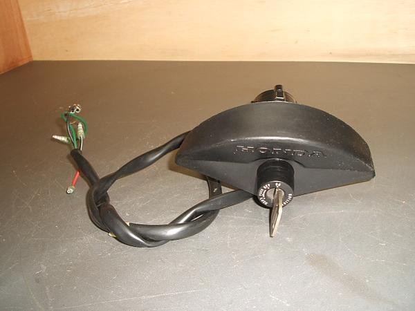 NS125R CL[BOX HI-TC011904