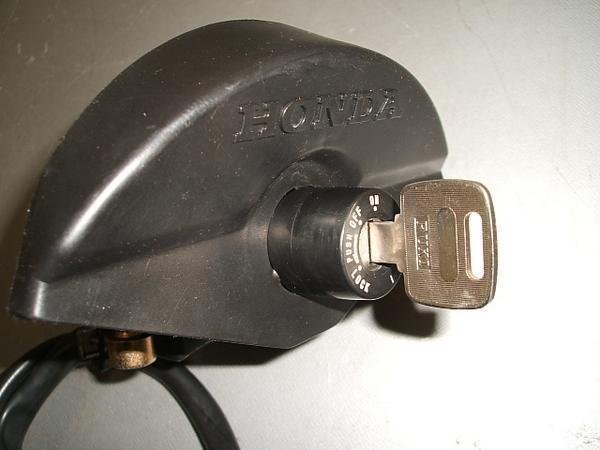 NS125R CL[BOX HI-TC011904